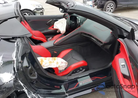 2021 Chevrolet Corvette Stingray Rwd 2Lt из США, поврежденный, VIN 1G1YB2D41M5101894